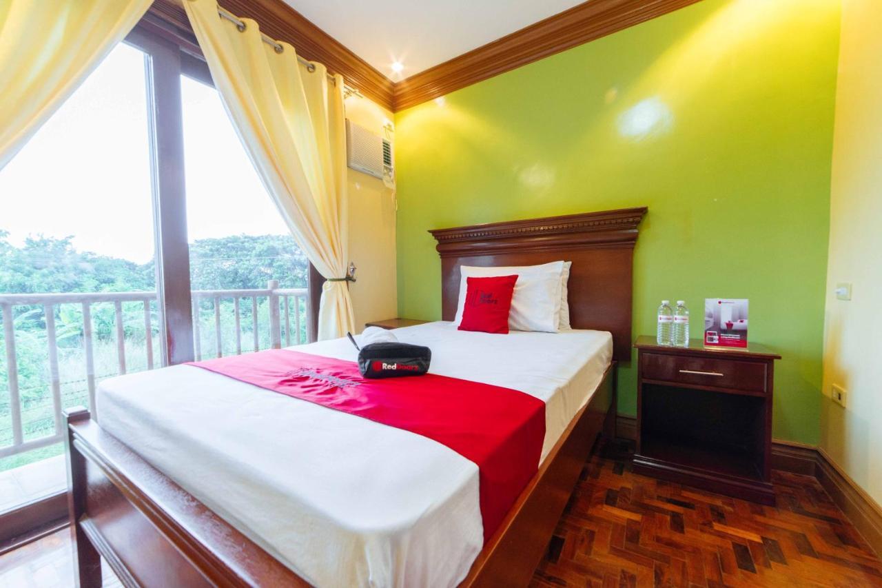Reddoorz Plus @ Starhomes Olivianville Tarlac City Εξωτερικό φωτογραφία